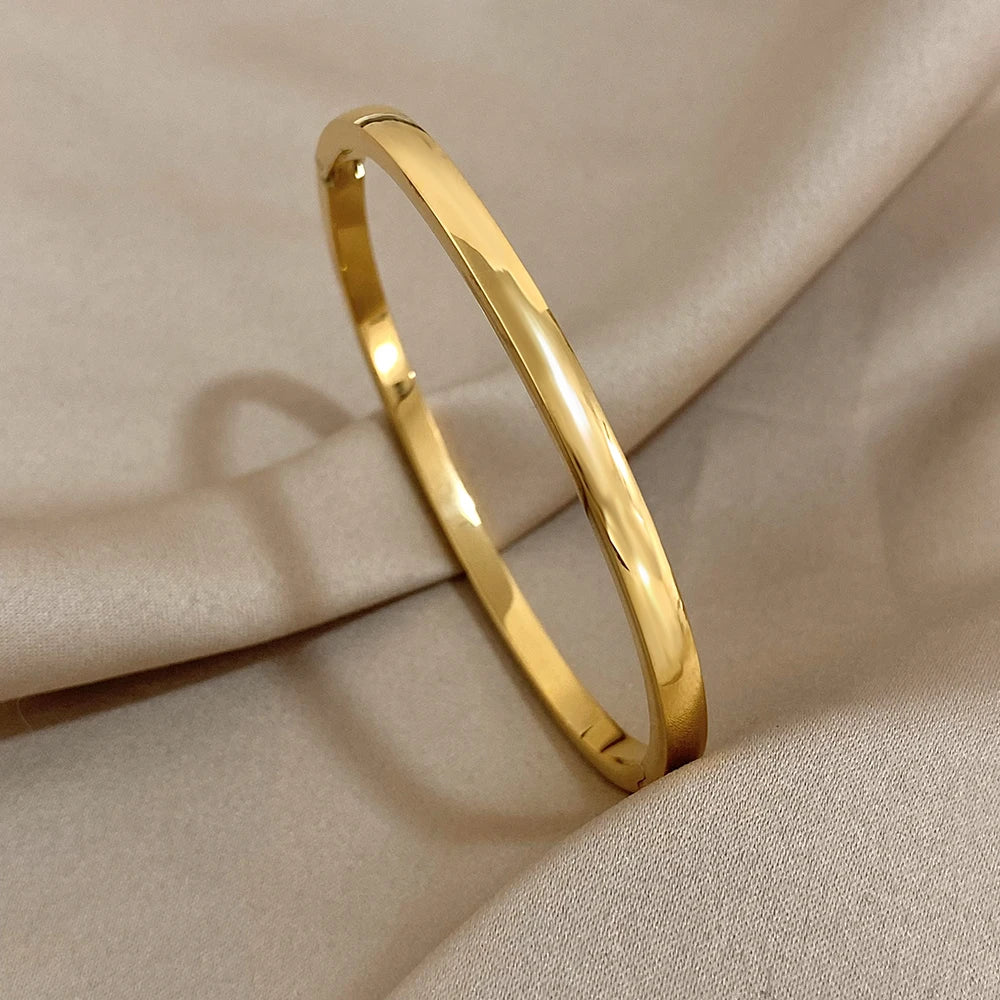Pulsera Dorada Minimal