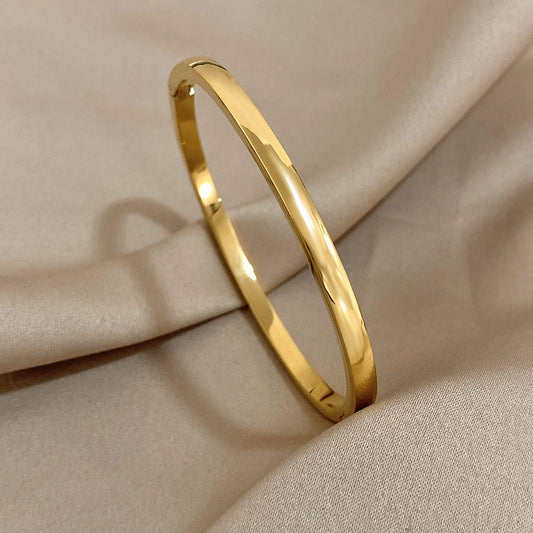 Pulsera Dorada Minimal