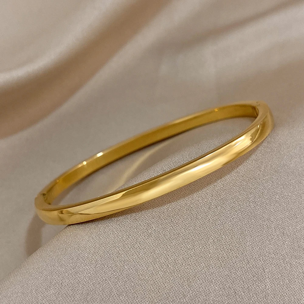Pulsera Dorada Minimal